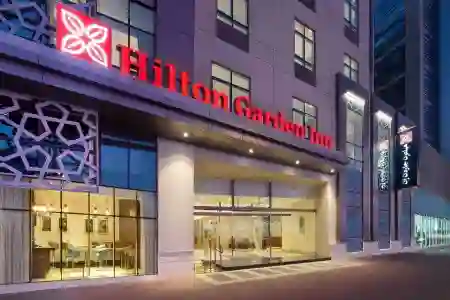 Hilton Garden Inn Dubai Al Muraqabat 1